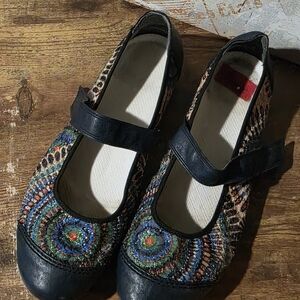 Rieker mbroidered Mary Jane Flats in Blue with Multicolor Accents